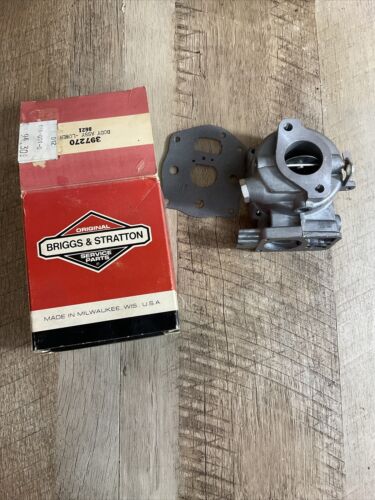 NOS OEM Briggs & Stratton Part No 397270 Carburetor Lower Body Carb New (6922795057335)
